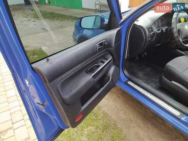 Синій Фольксваген Гольф, об'ємом двигуна 1.6 л та пробігом 270 тис. км за 3750 $, фото 15 на Automoto.ua