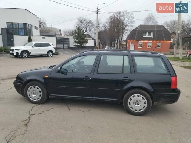 Синий Фольксваген Гольф, объемом двигателя 1.6 л и пробегом 230 тыс. км за 3799 $, фото 6 на Automoto.ua