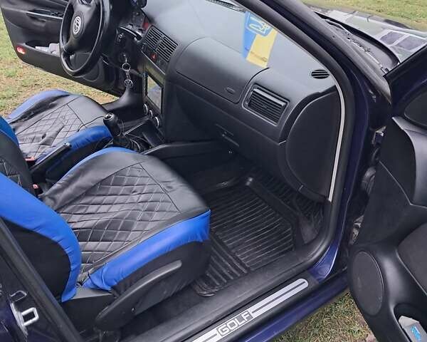 Синий Фольксваген Гольф, объемом двигателя 1.6 л и пробегом 8 тыс. км за 5300 $, фото 13 на Automoto.ua