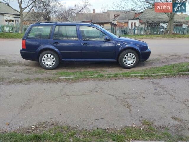 Синий Фольксваген Гольф, объемом двигателя 1.6 л и пробегом 293 тыс. км за 4700 $, фото 13 на Automoto.ua