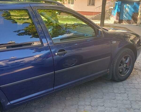 Синій Фольксваген Гольф, об'ємом двигуна 1.6 л та пробігом 365 тис. км за 3800 $, фото 5 на Automoto.ua