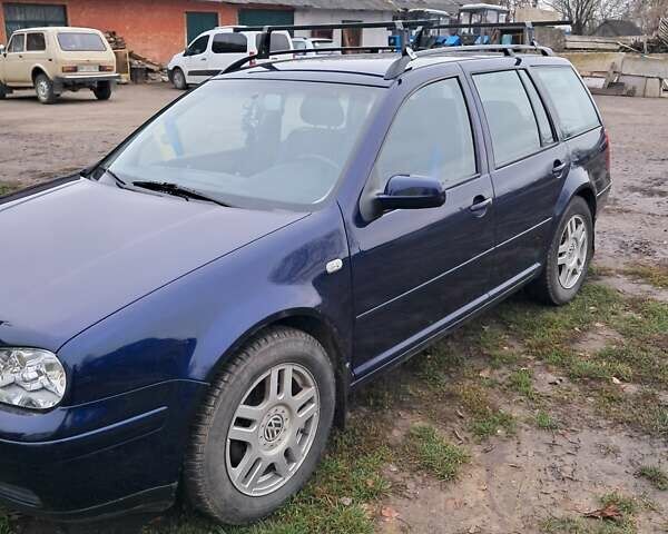 Синий Фольксваген Гольф, объемом двигателя 1.6 л и пробегом 8 тыс. км за 5300 $, фото 1 на Automoto.ua