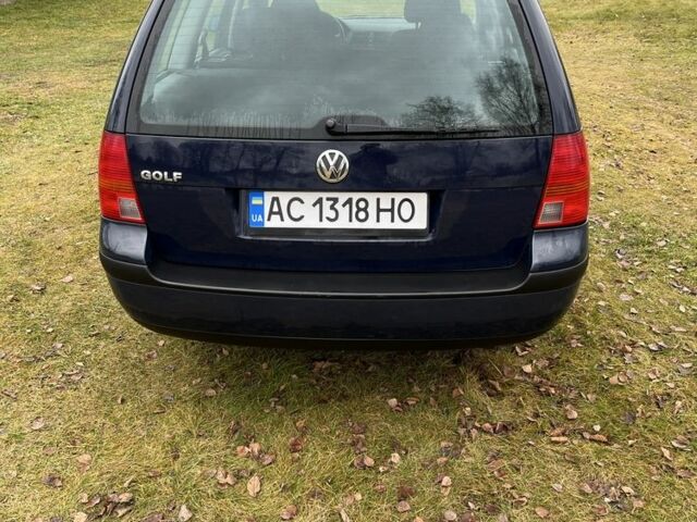 Синий Фольксваген Гольф, объемом двигателя 1.4 л и пробегом 184 тыс. км за 3500 $, фото 3 на Automoto.ua