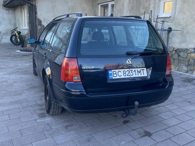 Синий Фольксваген Гольф, объемом двигателя 1.6 л и пробегом 205 тыс. км за 2400 $, фото 5 на Automoto.ua