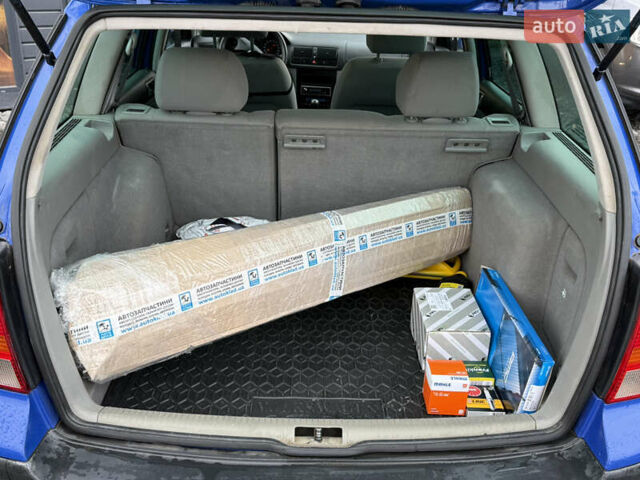 Синий Фольксваген Гольф, объемом двигателя 1.4 л и пробегом 236 тыс. км за 3900 $, фото 27 на Automoto.ua