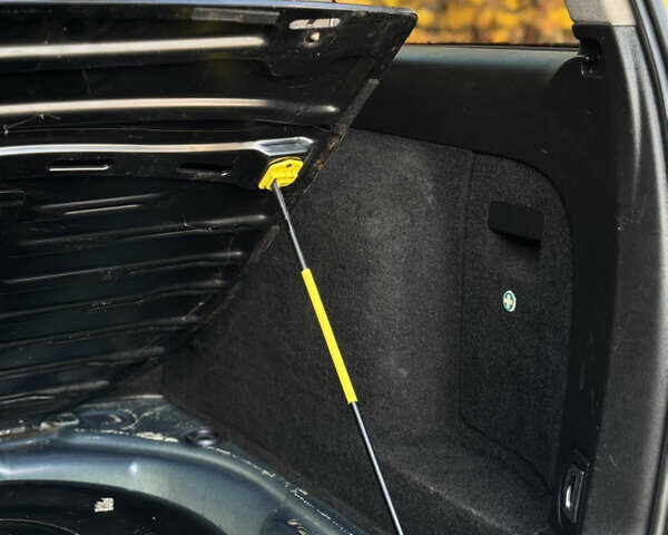 Синій Фольксваген Гольф, об'ємом двигуна 1.4 л та пробігом 404 тис. км за 3250 $, фото 28 на Automoto.ua