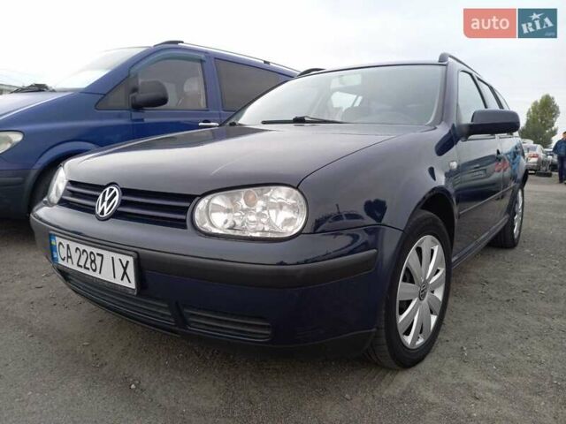 Синій Фольксваген Гольф, об'ємом двигуна 1.6 л та пробігом 258 тис. км за 4000 $, фото 9 на Automoto.ua