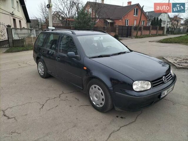 Синий Фольксваген Гольф, объемом двигателя 1.6 л и пробегом 230 тыс. км за 3799 $, фото 11 на Automoto.ua