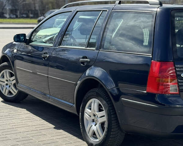 Синій Фольксваген Гольф, об'ємом двигуна 1.6 л та пробігом 249 тис. км за 5199 $, фото 10 на Automoto.ua