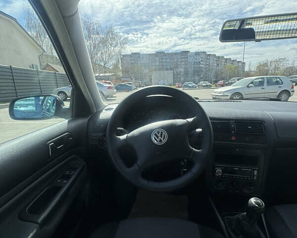 Синій Фольксваген Гольф, об'ємом двигуна 1.6 л та пробігом 249 тис. км за 5199 $, фото 20 на Automoto.ua