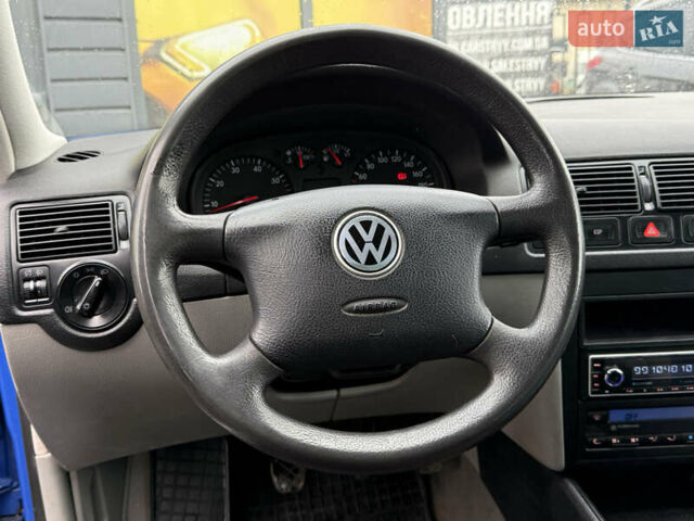 Синий Фольксваген Гольф, объемом двигателя 1.4 л и пробегом 236 тыс. км за 3900 $, фото 33 на Automoto.ua
