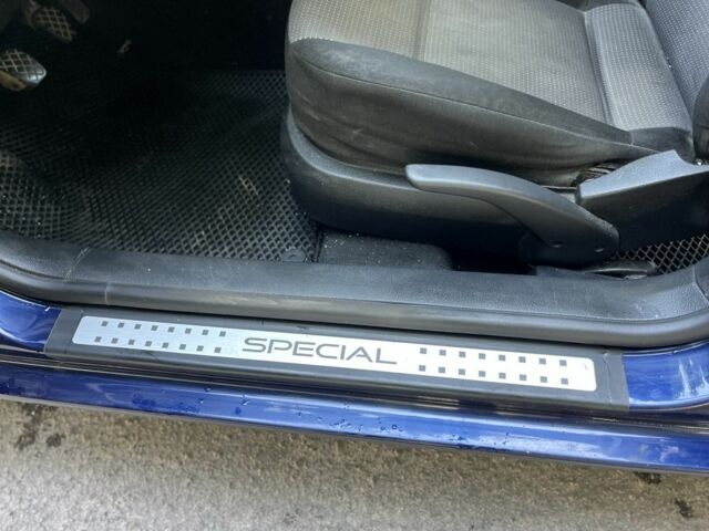 Синий Фольксваген Гольф, объемом двигателя 1.9 л и пробегом 268 тыс. км за 4600 $, фото 19 на Automoto.ua