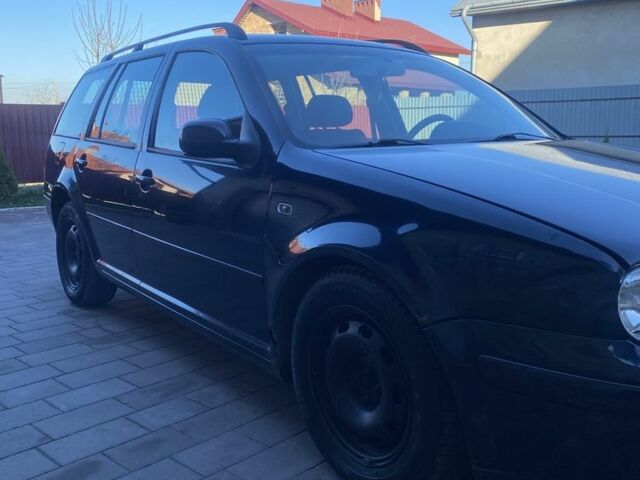 Синий Фольксваген Гольф, объемом двигателя 1.6 л и пробегом 205 тыс. км за 2400 $, фото 9 на Automoto.ua