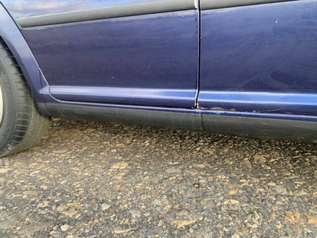 Синий Фольксваген Гольф, объемом двигателя 1.4 л и пробегом 258 тыс. км за 2700 $, фото 15 на Automoto.ua