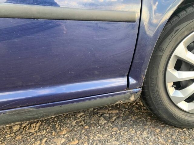 Синий Фольксваген Гольф, объемом двигателя 1.4 л и пробегом 258 тыс. км за 2700 $, фото 16 на Automoto.ua