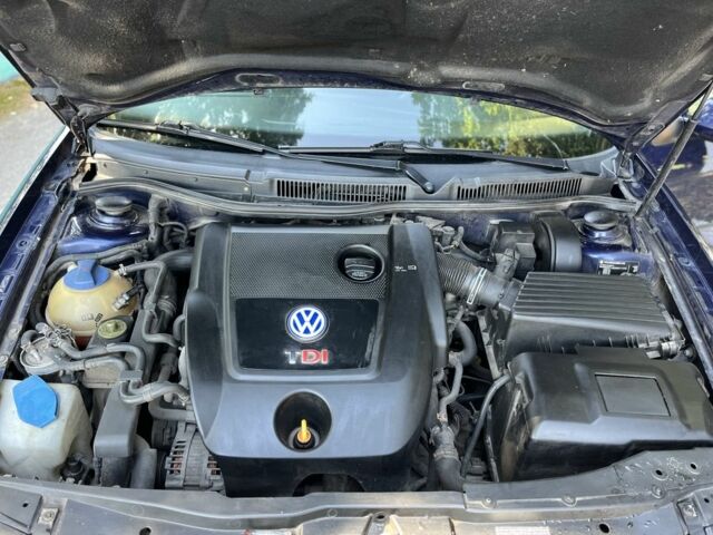 Синий Фольксваген Гольф, объемом двигателя 1.9 л и пробегом 268 тыс. км за 4600 $, фото 22 на Automoto.ua