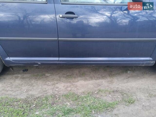 Синий Фольксваген Гольф, объемом двигателя 1.6 л и пробегом 293 тыс. км за 4700 $, фото 10 на Automoto.ua