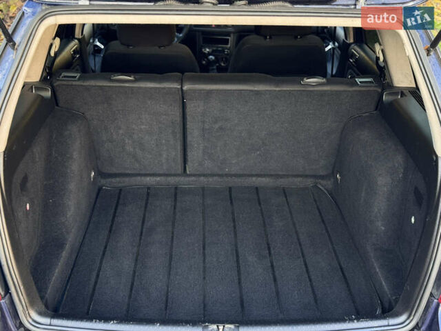 Синій Фольксваген Гольф, об'ємом двигуна 1.4 л та пробігом 404 тис. км за 3250 $, фото 23 на Automoto.ua