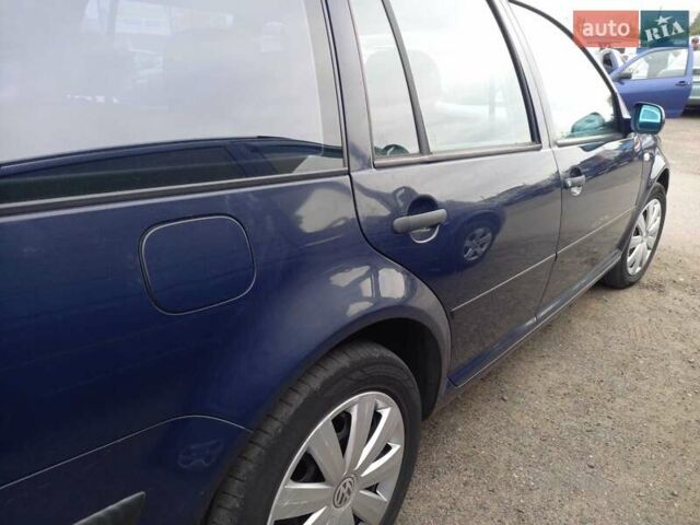 Синій Фольксваген Гольф, об'ємом двигуна 1.6 л та пробігом 258 тис. км за 4000 $, фото 6 на Automoto.ua