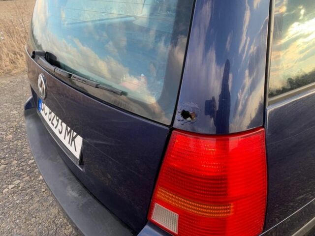 Синий Фольксваген Гольф, объемом двигателя 1.4 л и пробегом 258 тыс. км за 2700 $, фото 14 на Automoto.ua