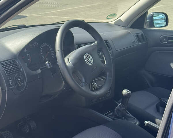 Синій Фольксваген Гольф, об'ємом двигуна 1.6 л та пробігом 249 тис. км за 5199 $, фото 17 на Automoto.ua