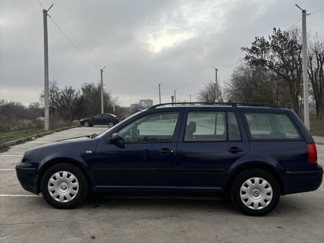 Синій Фольксваген Гольф, об'ємом двигуна 1.4 л та пробігом 240 тис. км за 4200 $, фото 3 на Automoto.ua