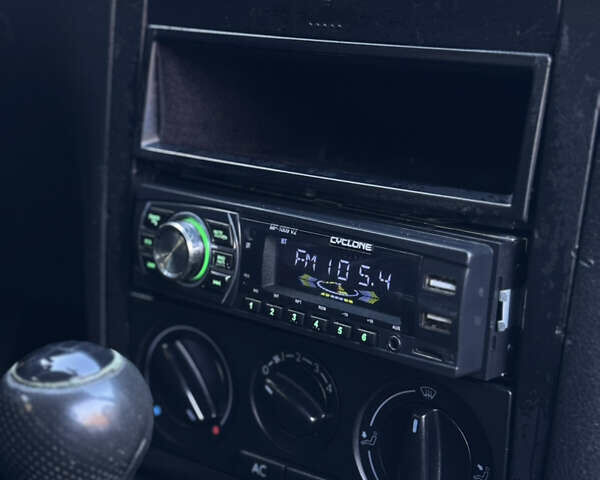 Синій Фольксваген Гольф, об'ємом двигуна 1.4 л та пробігом 404 тис. км за 3250 $, фото 40 на Automoto.ua