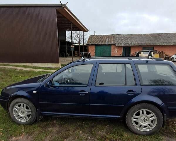 Синий Фольксваген Гольф, объемом двигателя 1.6 л и пробегом 8 тыс. км за 5300 $, фото 4 на Automoto.ua