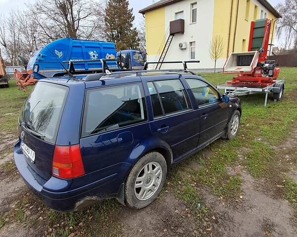 Синий Фольксваген Гольф, объемом двигателя 1.6 л и пробегом 8 тыс. км за 5300 $, фото 5 на Automoto.ua