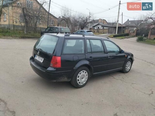 Синий Фольксваген Гольф, объемом двигателя 1.6 л и пробегом 230 тыс. км за 3799 $, фото 9 на Automoto.ua