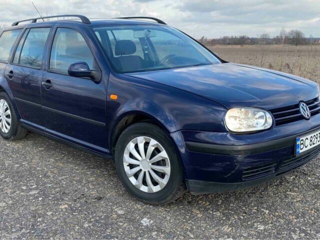 Синий Фольксваген Гольф, объемом двигателя 1.4 л и пробегом 258 тыс. км за 2700 $, фото 1 на Automoto.ua