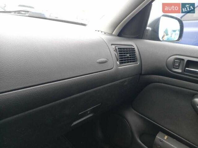 Синій Фольксваген Гольф, об'ємом двигуна 1.6 л та пробігом 258 тис. км за 4000 $, фото 30 на Automoto.ua