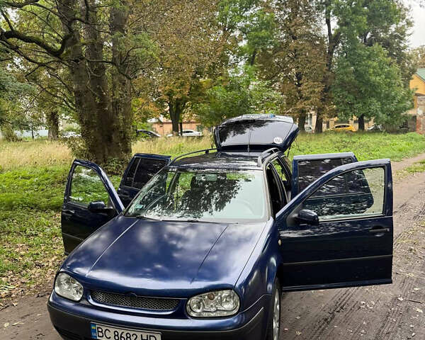 Синий Фольксваген Гольф, объемом двигателя 1.6 л и пробегом 475 тыс. км за 2500 $, фото 6 на Automoto.ua