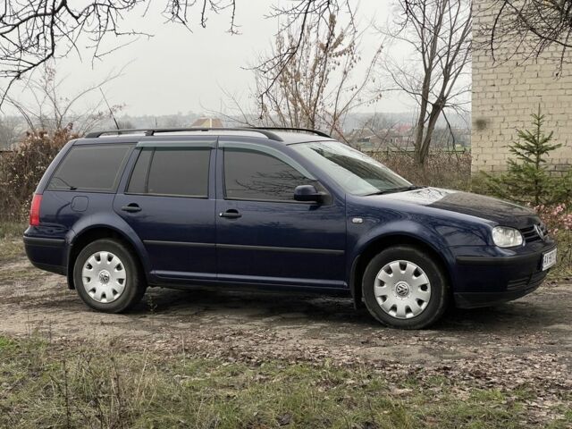 Синій Фольксваген Гольф, об'ємом двигуна 1.6 л та пробігом 200 тис. км за 3500 $, фото 4 на Automoto.ua