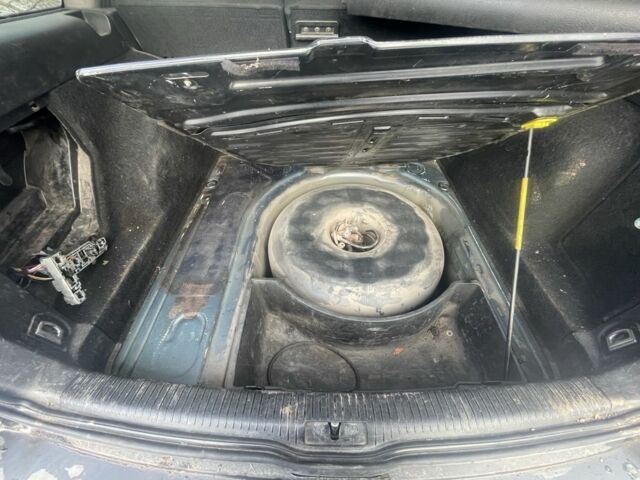 Синій Фольксваген Гольф, об'ємом двигуна 1.6 л та пробігом 424 тис. км за 1700 $, фото 7 на Automoto.ua