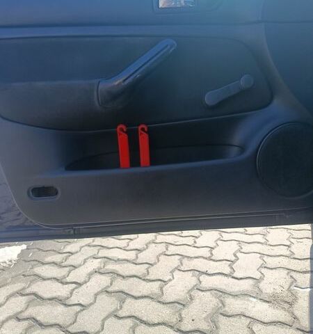 Синій Фольксваген Гольф, об'ємом двигуна 1.6 л та пробігом 480 тис. км за 3000 $, фото 8 на Automoto.ua