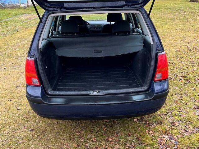 Синій Фольксваген Гольф, об'ємом двигуна 1.4 л та пробігом 184 тис. км за 3500 $, фото 4 на Automoto.ua