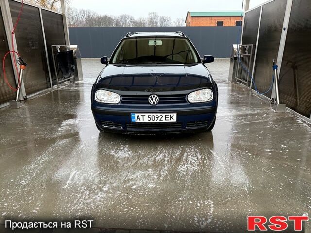 Синій Фольксваген Гольф, об'ємом двигуна 1.6 л та пробігом 250 тис. км за 3700 $, фото 4 на Automoto.ua