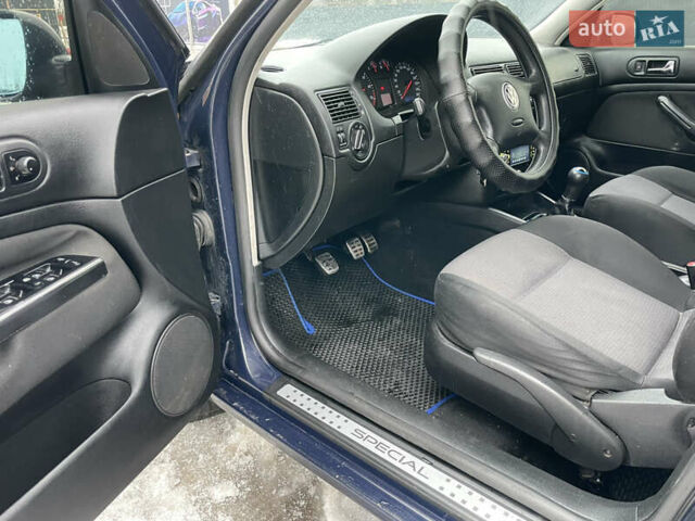 Синій Фольксваген Гольф, об'ємом двигуна 1.6 л та пробігом 273 тис. км за 4300 $, фото 29 на Automoto.ua