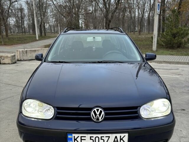 Синій Фольксваген Гольф, об'ємом двигуна 1.4 л та пробігом 240 тис. км за 4200 $, фото 1 на Automoto.ua