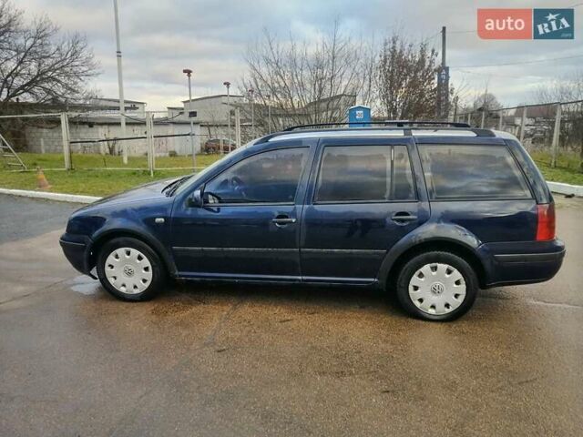 Синий Фольксваген Гольф, объемом двигателя 1.9 л и пробегом 350 тыс. км за 2199 $, фото 5 на Automoto.ua