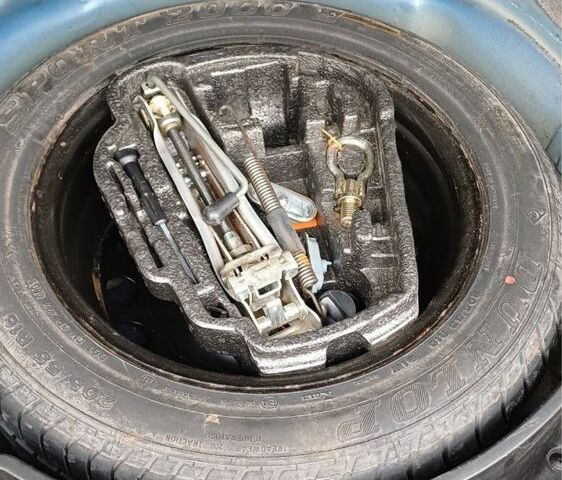 Синий Фольксваген Гольф, объемом двигателя 1.4 л и пробегом 180 тыс. км за 3900 $, фото 6 на Automoto.ua