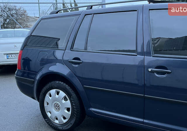 Синий Фольксваген Гольф, объемом двигателя 1.6 л и пробегом 310 тыс. км за 3600 $, фото 41 на Automoto.ua