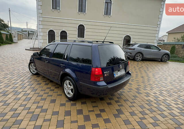 Синий Фольксваген Гольф, объемом двигателя 1.6 л и пробегом 232 тыс. км за 3800 $, фото 9 на Automoto.ua