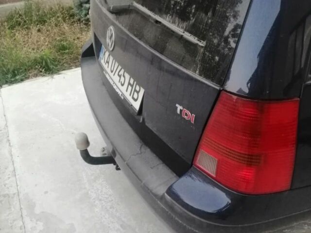 Синий Фольксваген Гольф, объемом двигателя 1.9 л и пробегом 291 тыс. км за 4800 $, фото 4 на Automoto.ua