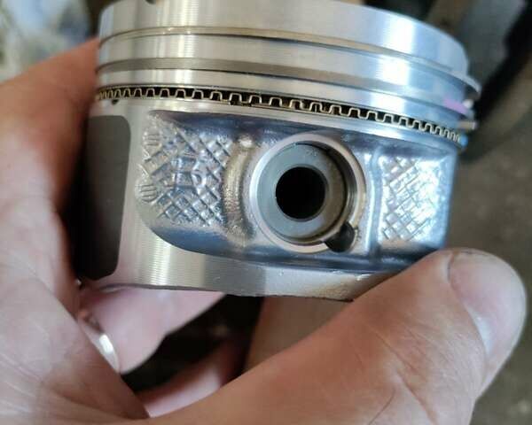 Синій Фольксваген Гольф, об'ємом двигуна 1.6 л та пробігом 305 тис. км за 4700 $, фото 6 на Automoto.ua