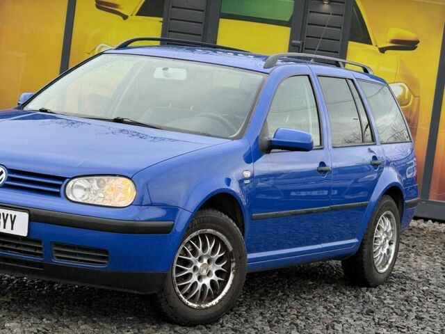 Синий Фольксваген Гольф, объемом двигателя 1.4 л и пробегом 230 тыс. км за 3500 $, фото 1 на Automoto.ua