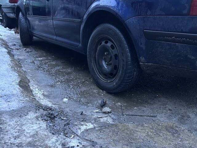 Синій Фольксваген Гольф, об'ємом двигуна 1.6 л та пробігом 240 тис. км за 2499 $, фото 15 на Automoto.ua