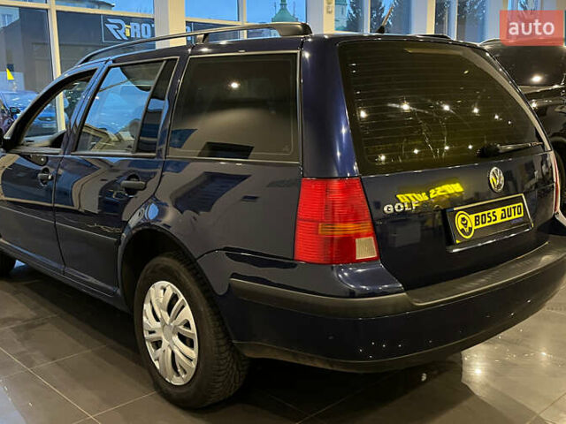Синий Фольксваген Гольф, объемом двигателя 1.6 л и пробегом 245 тыс. км за 4100 $, фото 4 на Automoto.ua
