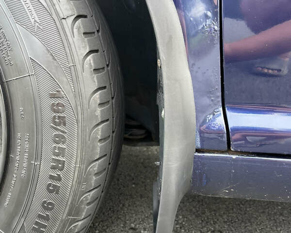 Синий Фольксваген Гольф, объемом двигателя 1.6 л и пробегом 221 тыс. км за 4600 $, фото 14 на Automoto.ua